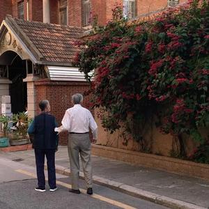 人妻无码午夜视频
